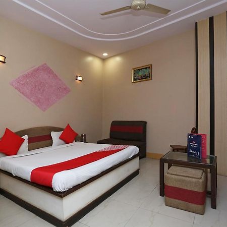 Oyo 2962 Hotel Sheel Gopal Vision Mathura Exterior photo