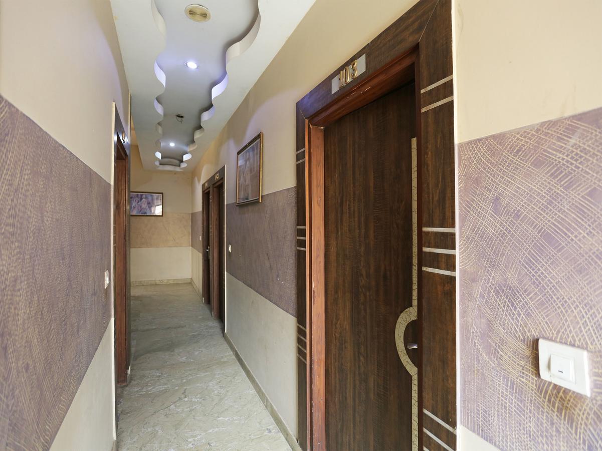 Oyo 2962 Hotel Sheel Gopal Vision Mathura Exterior photo
