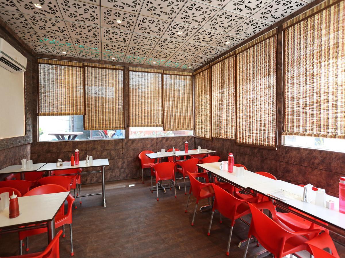 Oyo 2962 Hotel Sheel Gopal Vision Mathura Exterior photo