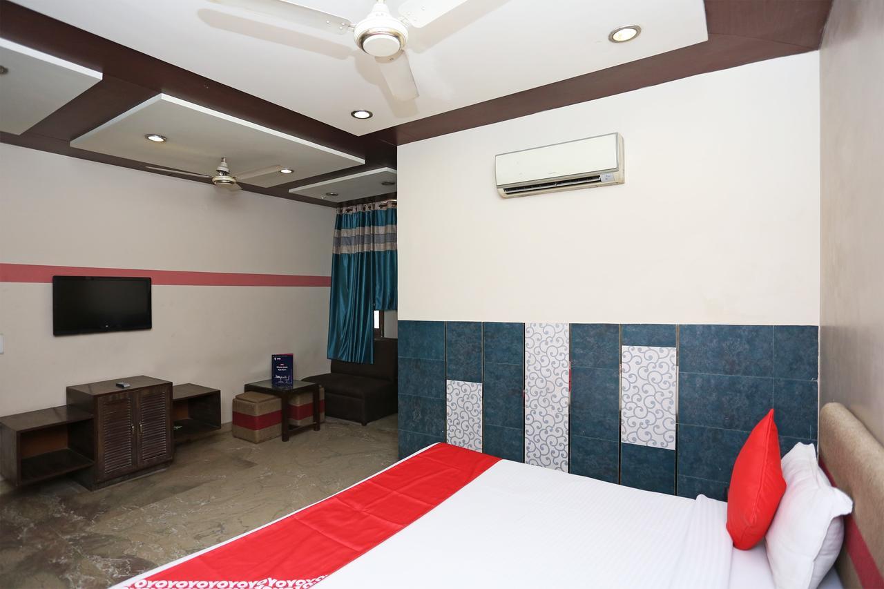 Oyo 2962 Hotel Sheel Gopal Vision Mathura Exterior photo
