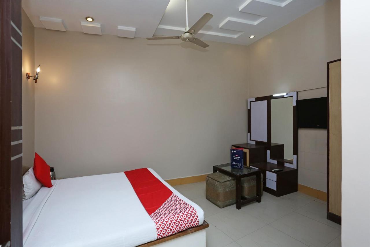 Oyo 2962 Hotel Sheel Gopal Vision Mathura Exterior photo